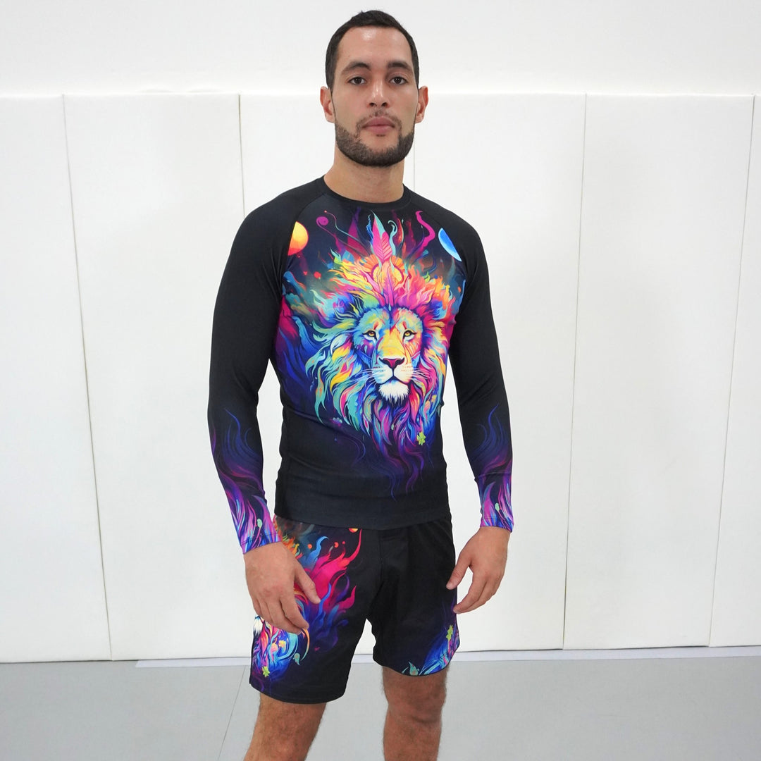 MYSTICAL LION SHORT SLEEVE RASH GUARD