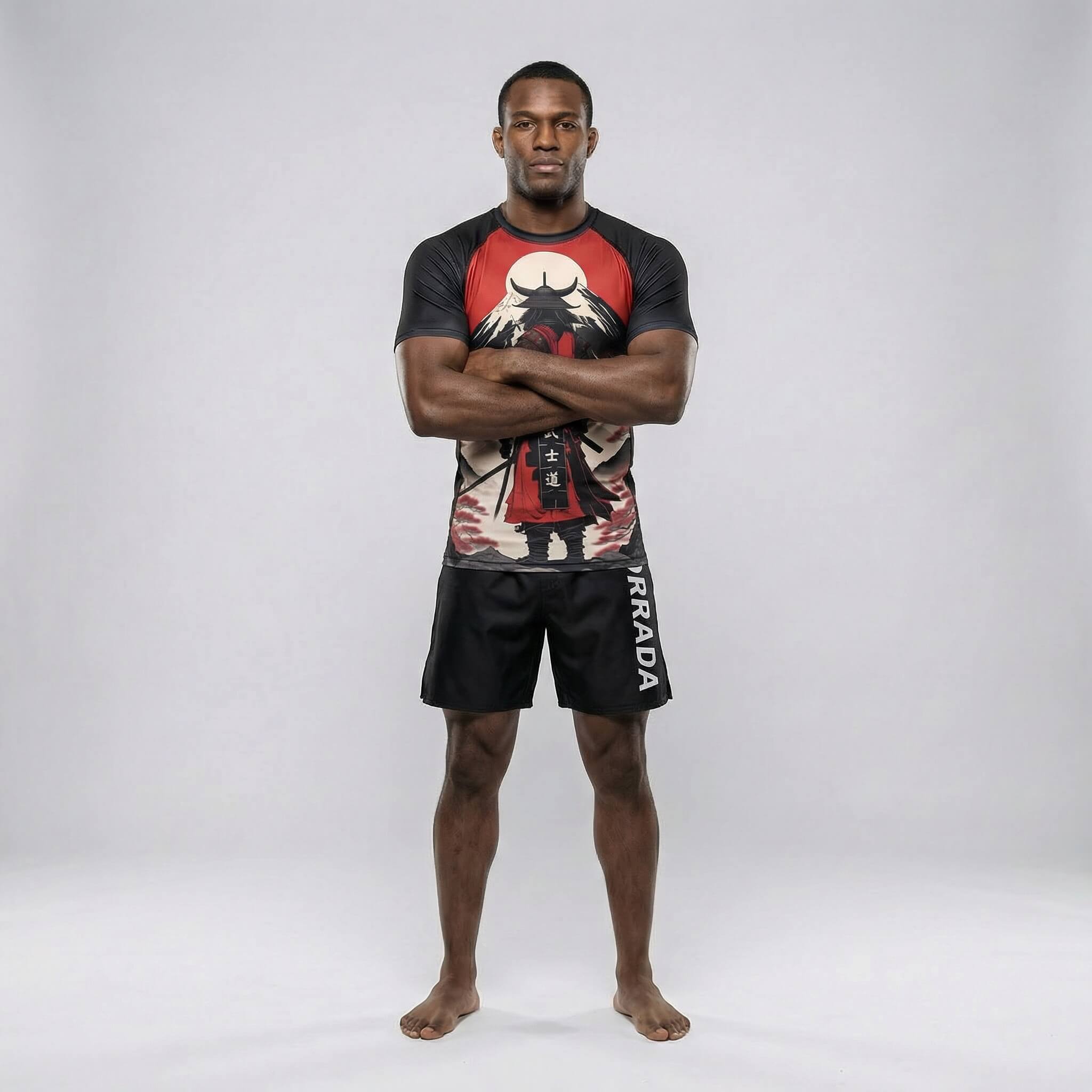 Performance men’s rash guard with short sleeves for high-intensity training