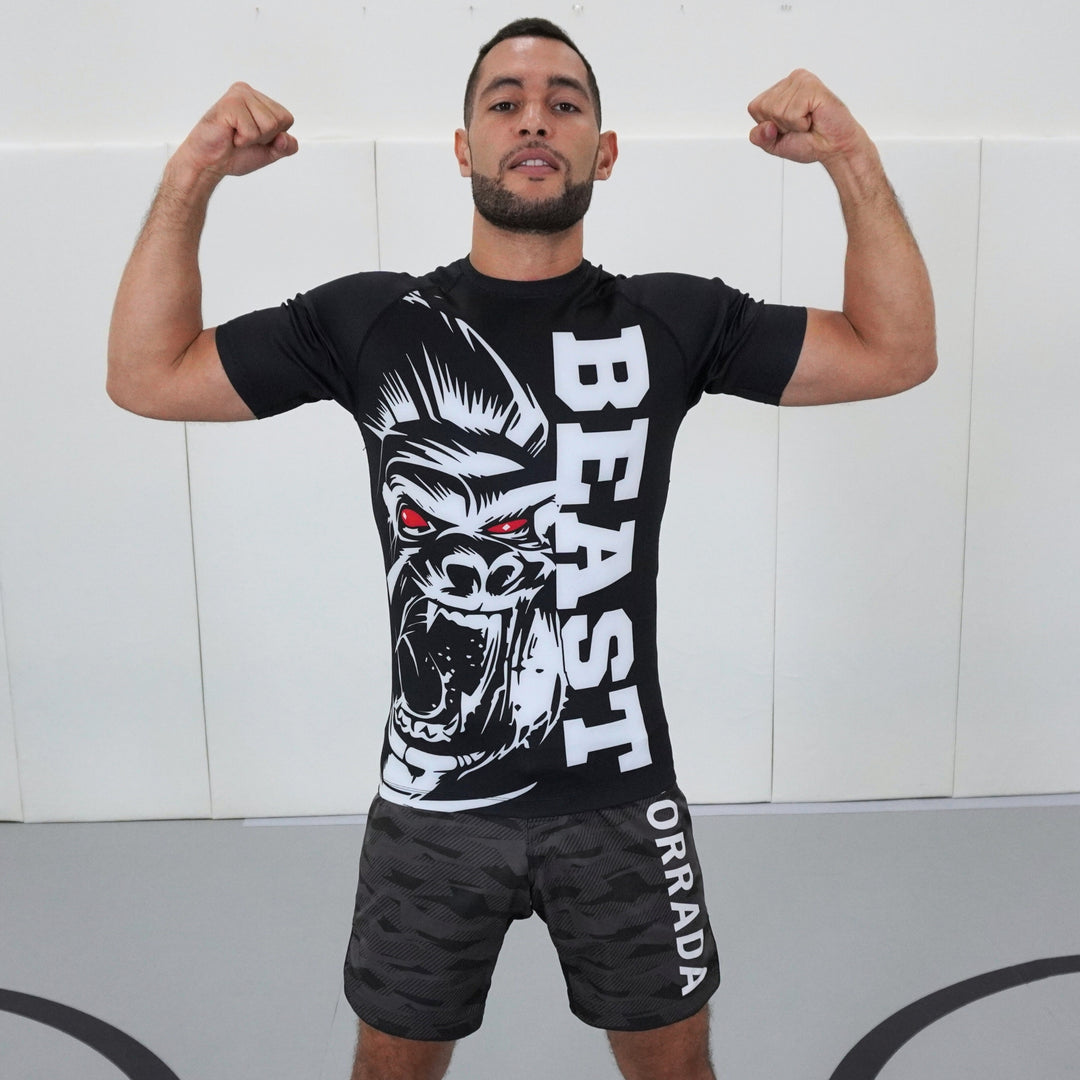 GORILLA BEAST SHORT SLEEVE RASH GUARD